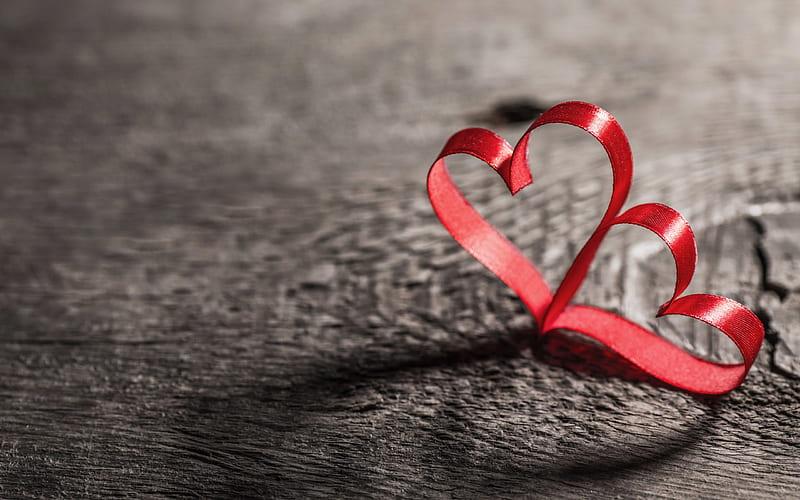 Hình nền trái tim là biểu tượng của tình yêu và sự lãng mạn. Nếu bạn muốn truyền tải thông điệp yêu thương đến người thân, hình nền trái tim sẽ là lựa chọn hoàn hảo. Hãy xem hình nền trái tim để cảm nhận thêm tình cảm ấm áp này.