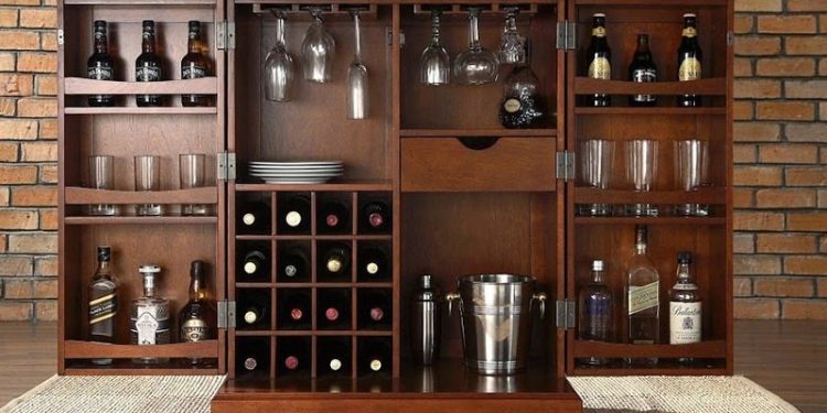 Bảo quản rượu đúng điều kiện sẽ giúp giữ hương vị nguyên bản và kéo dài tuổi thọ của chai rượu.